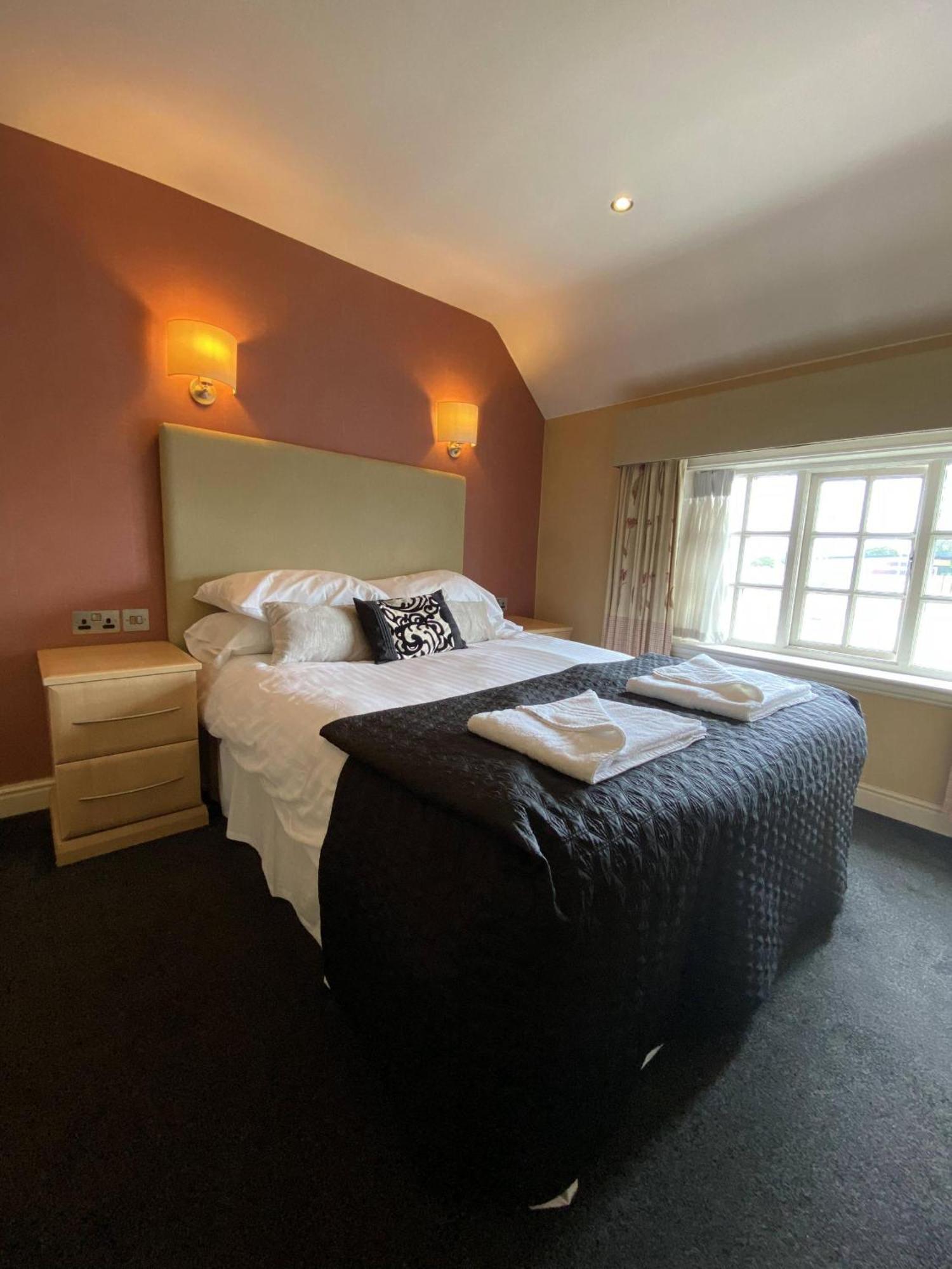 The Windmill Inn Knutsford Eksteriør bilde